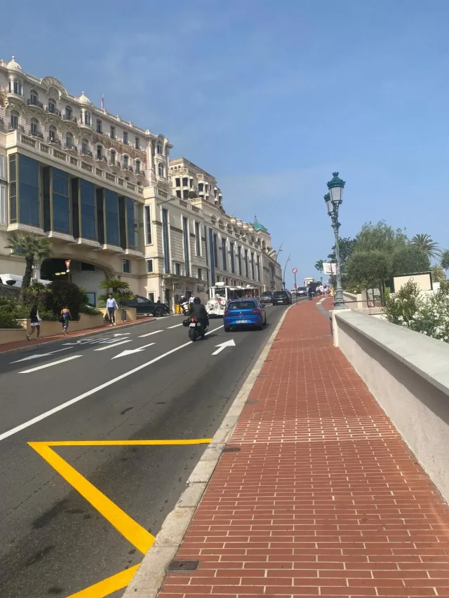 Avenue lined with Belle Époque facades